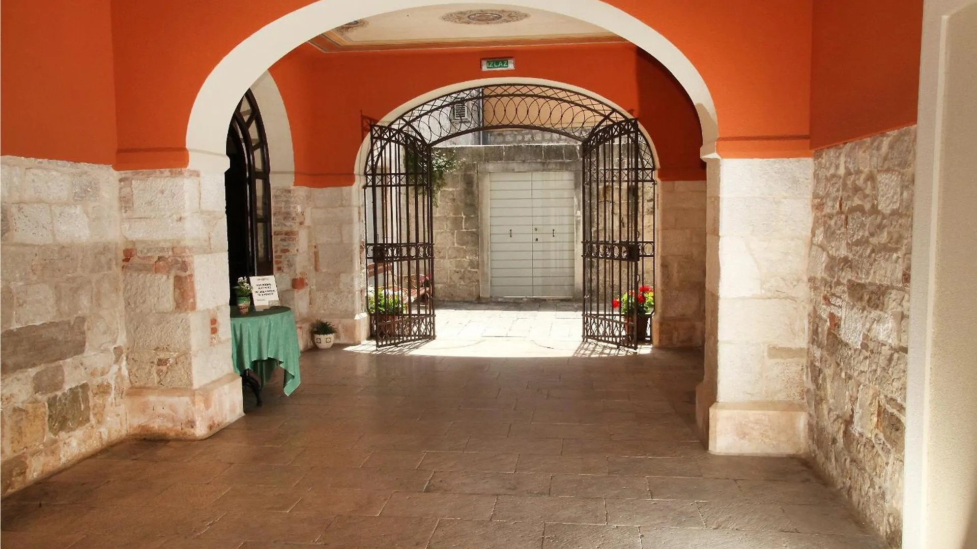 Villa Moretti トロギール クロアチア